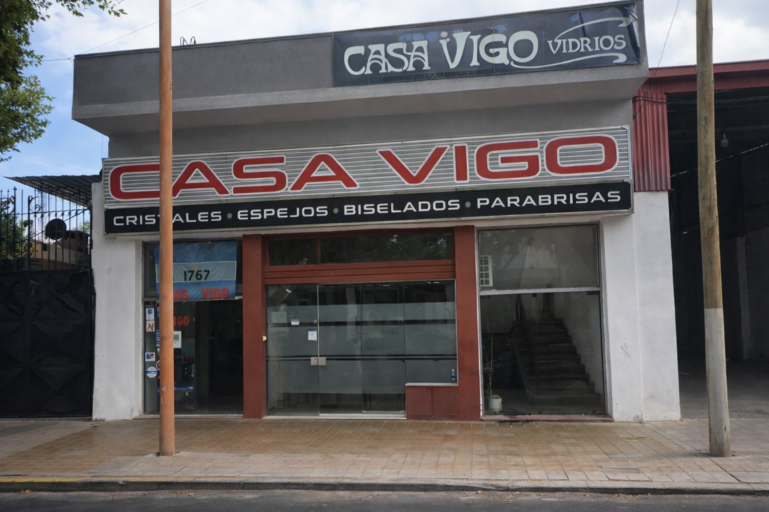 Casa Vigo Vidrios · Fachada